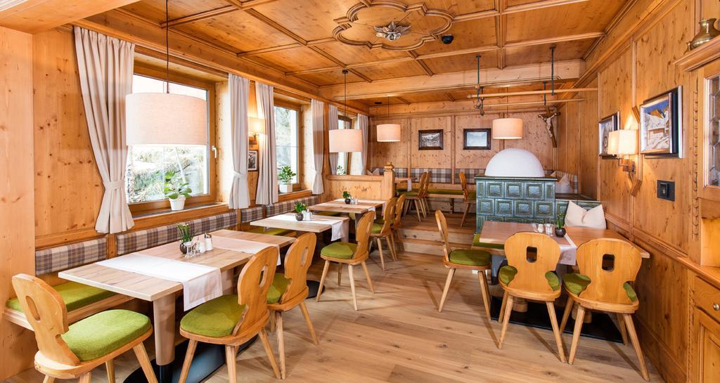 Haus Hohenfels Hotell Obergurgl Exteriör bild