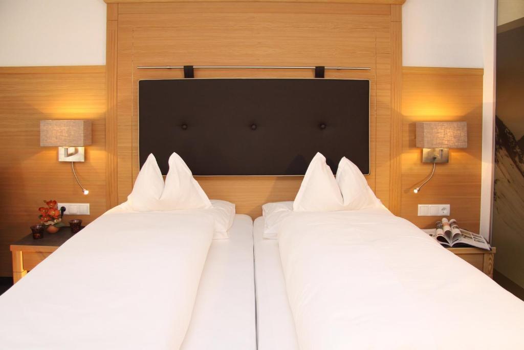 Haus Hohenfels Hotell Obergurgl Rum bild