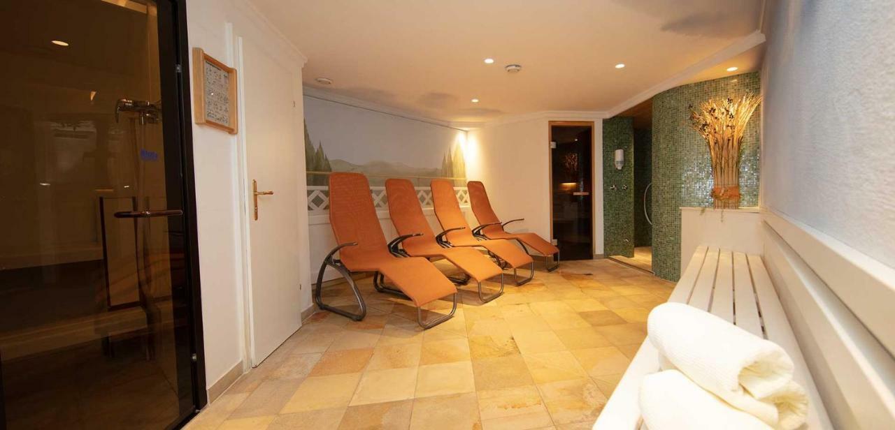 Haus Hohenfels Hotell Obergurgl Exteriör bild